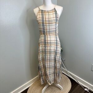 Gillia White Base with Colorful Plaid Maxi Dress size Small